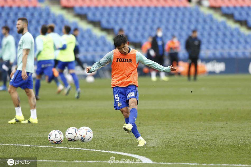 واجهة الرياض مطعم ايطاليتجربة فريدة تزين العاصمة